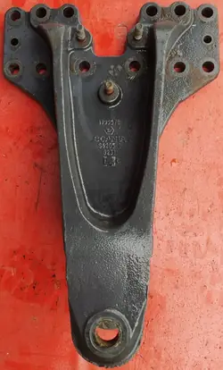 Scania R 420 Jousituki Kiinnitys OEM 1234567