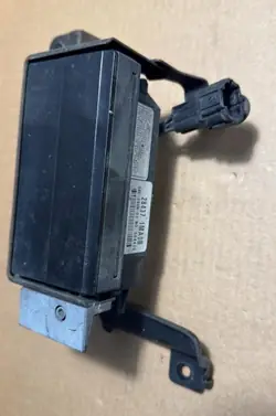Infiniti Distronic Radar OEM 28437 1MA0B - Gebraucht