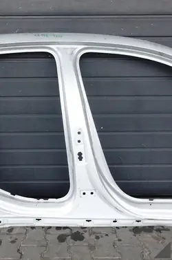 MERCEDES A-KLASA V177 W177 SEDAN / HATCHBACK HABILLAGE DE SOUTE DROIT