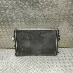 Radiador de agua VW PASSAT B7 3AA121253