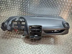 Konsolipaneeli OEM S26312951 Renault Clio IV:lle