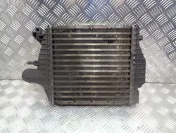 Gebruikte intercooler OEM 6385102901 voor Mercedes Vito