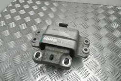 Motorutrymmet delar SKODA YETI 1K0199555CB