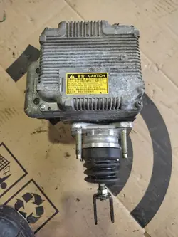 Pompe de contrôle ABS Toyota Prius XW30 47200-47030