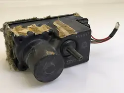 Centrale vergrendelpomp OEM 443862257H voor Audi 80 B3