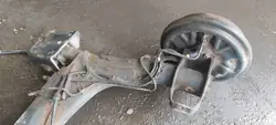Poutre d'essieu arrière OEM BELKA avec ABS VW Golf II