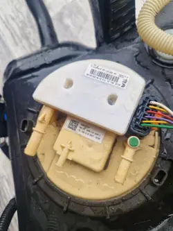 Réservoir à carburant OEM 980935938000 pour Berlingo III 1.6 BlueHdi