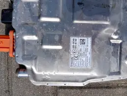 Calentador batería híbrida OEM 68438720AA - Usado