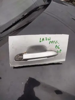 Vasen Etuoven Kahva Volkswagen Passat B7 2010-2014 OEM