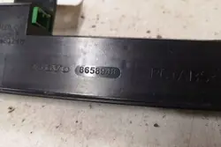 Luz de Parada Adicional VOLVO V70 II 8658948