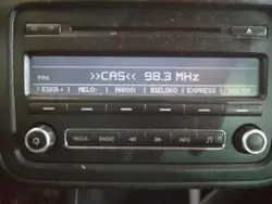 Radio Skoda OEM 5J0035161G para Fabia II y Roomster