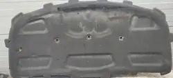 OEM 8W0863825 Moottorikannen eristys Audi A4/S4 B9