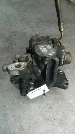 Distributeur/Pompe à Carburant OEM 111 Mitsubishi Carisma 1.8 GDI