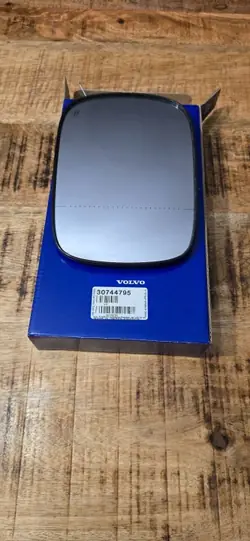Volvo XC90/XC70 Spiegel-Einsatz Links Vorne OEM 30744795