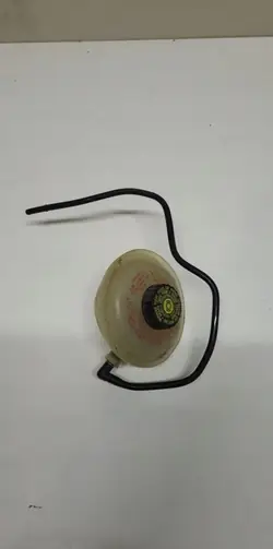 Porsche Jarrujäämäsäiliö OEM 99635501346