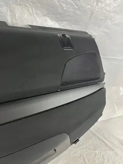 Prateleira porta-malas traseira OEM A2576903401 Mercedes CLS