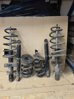 VW Transporter T5 T6 Stötdämpare Set OE 7E5413031H