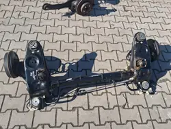 Poutre arrière Fiat Multipla OEM Belka tył Fiat Multipla ABS