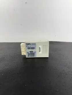 Módulo suspensão pneumática traseira OEM 6857942 BMW 7