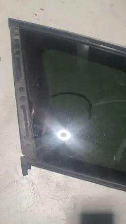 Vitre arrière gauche d'occasion OEM 4G9845297C Audi A6