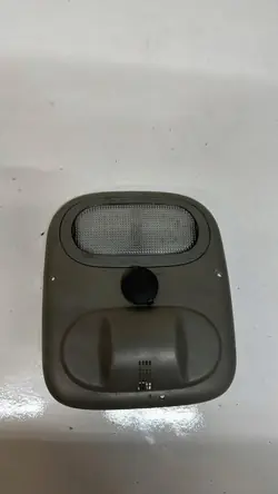 Cabinelamp Trafic II Vivaro 8200094458