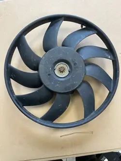 Ventilateur d'occasion OEM A11111440D-C Mercedes Sprinter 907