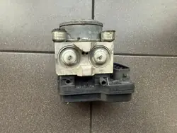 Toyota ABS-pumppu OEM 44510-71030 Hilux 07