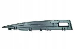 Audi e-tron takakontin lista oikea OEM 81799004