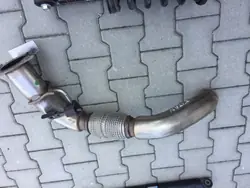 Nissan Titan XD V8 Voorste Uitlaatflexpijp OEM