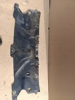 BMW 5 G30 / G31 - Painel Frontal Superior - 51647435938