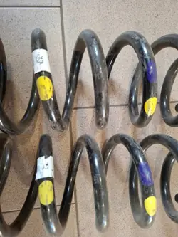 Molas traseiras ODO9209 para Hyundai Tucson 2015-2020