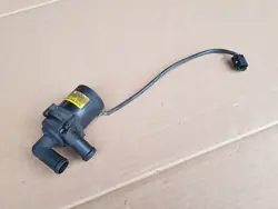 Pompe à eau auxiliaire Webasto OEM 9006333C - Occasion