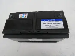 Batería Volvo usada OEM 30659796 - 1 Ah