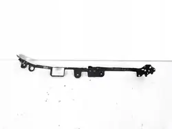 OEM 4K0809076A Etu oikea lokasuojan kiinnike Audi