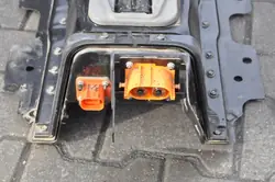 Batería Volvo OEM 31673714 39Ah Usada Izquierda +