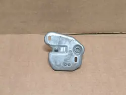 Motorlås vänster OEM 565823185 Skoda Kodiaq
