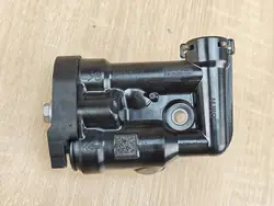 Termostaatin kotelo OEM 8678822 BMW 540i:lle