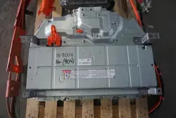 Batería Lexus OEM 343534661177 para IS300H 2016