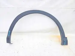 Vasemman etulokasuojan trimmi Nissan Qashqai II 2013-> OEM 638114EA0A