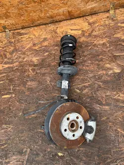 Snodo ammortizzatore anteriore destro VW Polo 2G