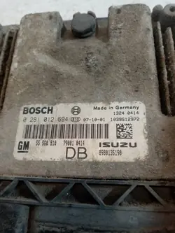 Moottorin Ohjain OEM 0281012694 Opel Astra H 1.7 CDTI