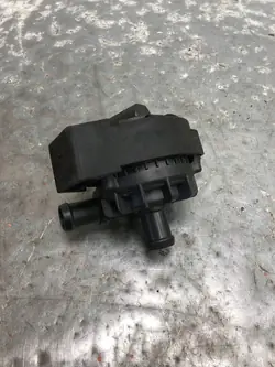 Extra vattenpump Volkswagen ID.3 1EA965567D