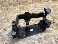 Support de Pompe Climatisation Volvo XC40 Électrique OEM 32275530