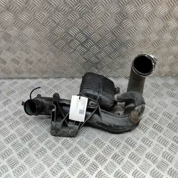 Audi Q5 (8R) Imusarja 2.0L 2013 8R0145709H