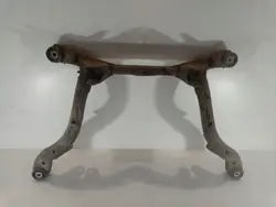 AUDI A6 C6 3.2 Combi Supporto Posteriore Sospensione 4F0505235AJ