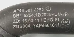 Tuyau d'eau Mercedes W176 1.6 CGI A2465010282