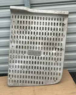Plaque de marche droite DAF XF 106 OEM 2104092 - Occasion