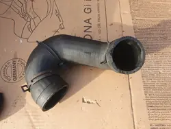 Tubería de intercooler VW Transporter T4 2.5 TDI 98 OEM