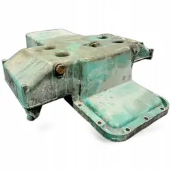 Carter d'huile Volvo OEM 21475714 - État utilisé