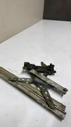 Fensterheber Saab 900 OEM MECHANIZM PODNOSZENIA SZYBY
